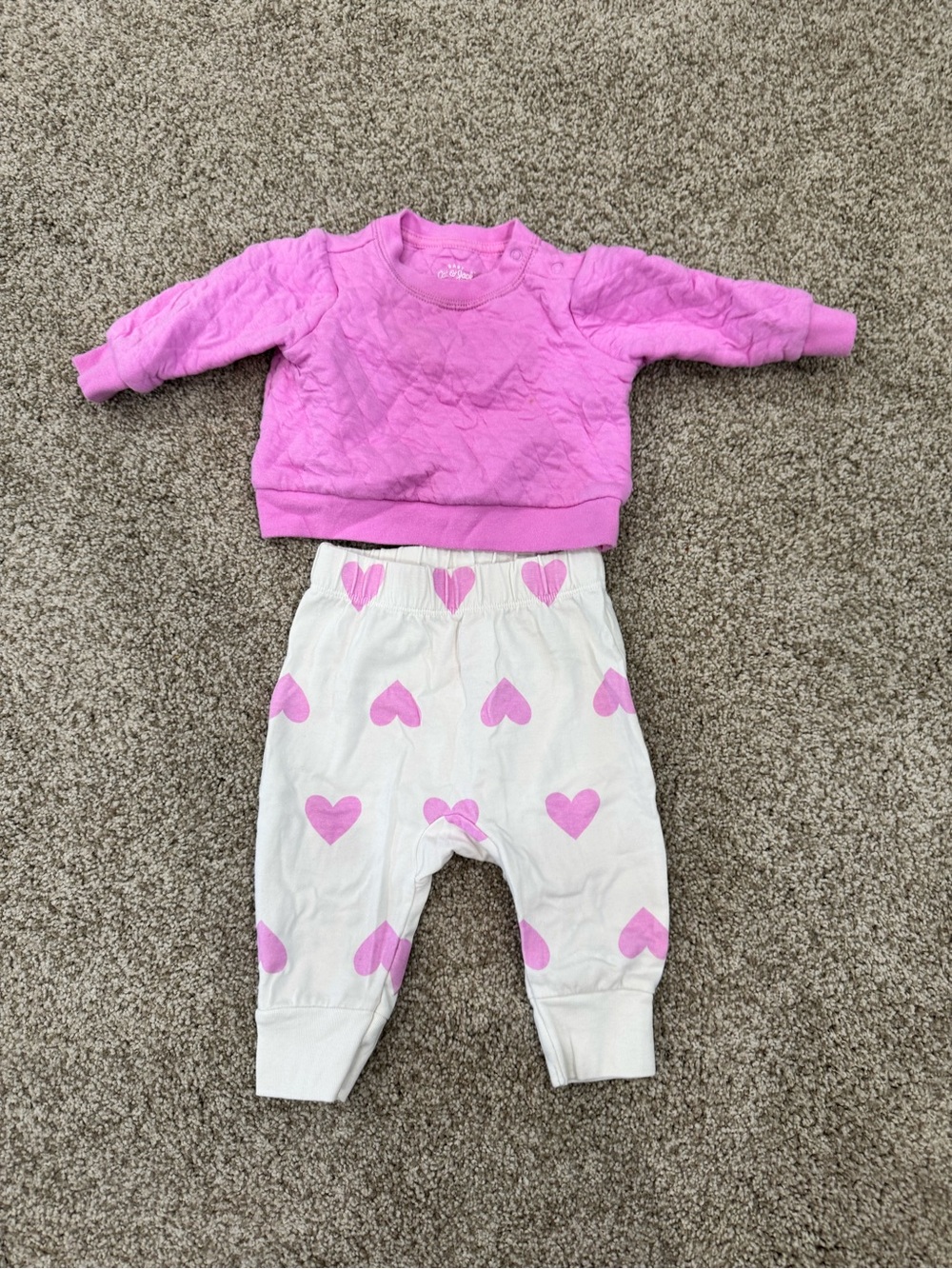 Cat & Jack Pink Sweater and White Heart Print Pants Matching Set